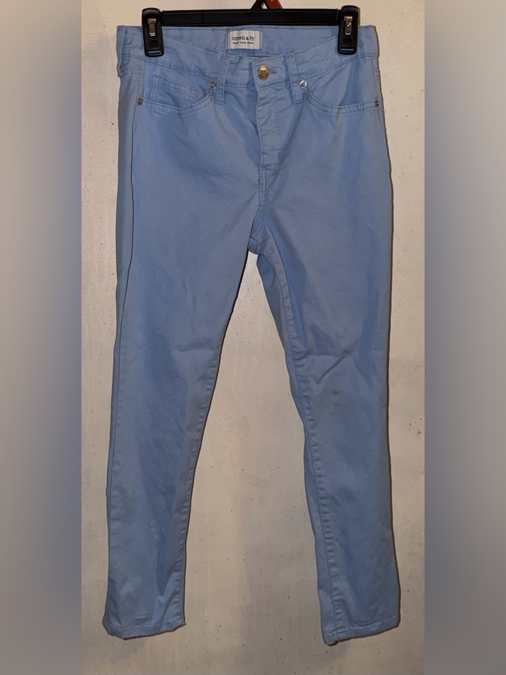 crown & ivy Light Blue Slim Straight Women's Pants